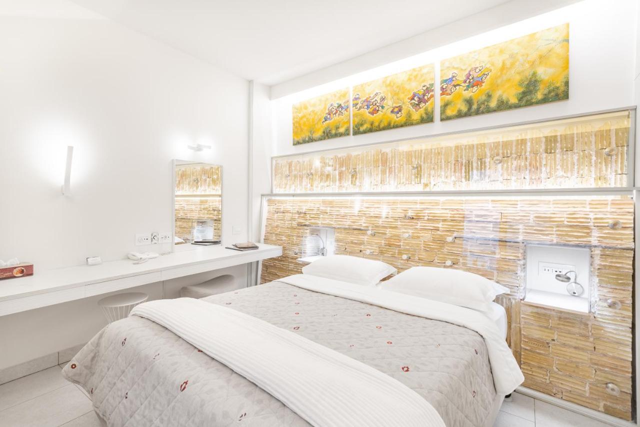 Acropolis Suites - Where Else In Athens? Zewnętrze zdjęcie